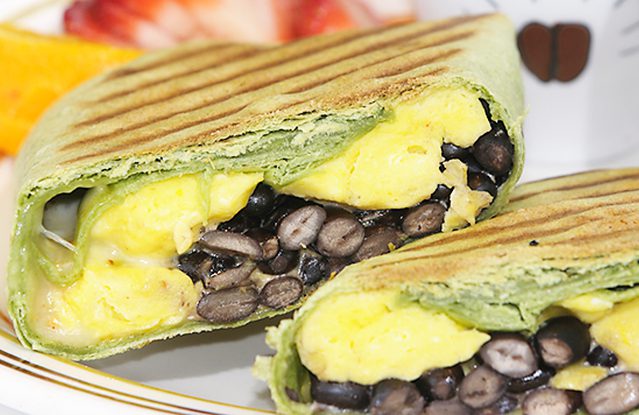 easy recipes, healthy breakfasts, breakfast burrito, quick recipes before a shift